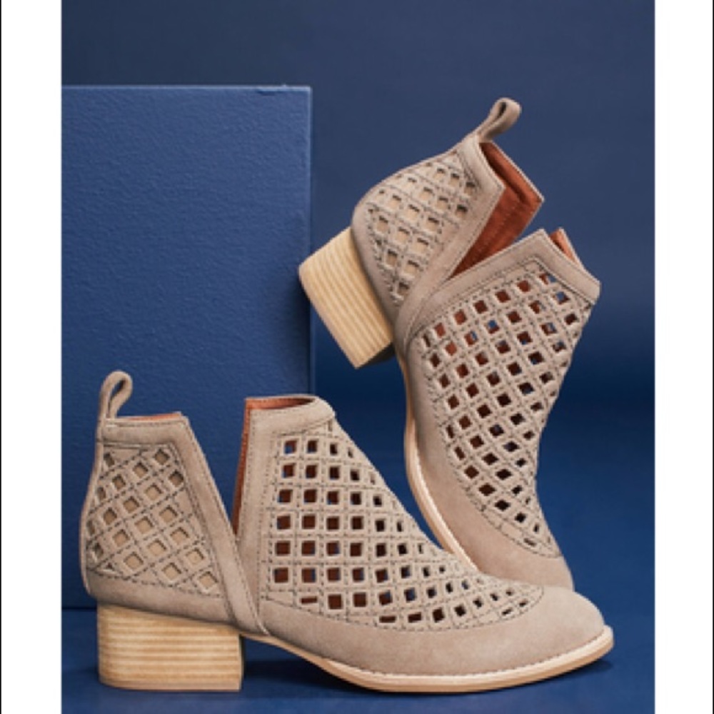 Jeffrey Campbell Taggart bootie